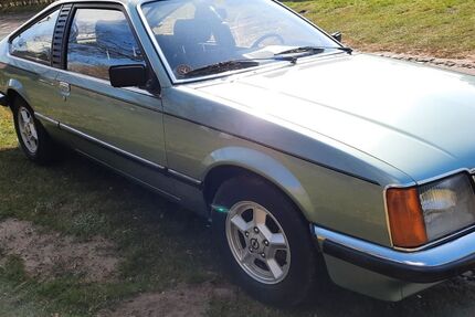 Opel Monza 123.000 km 7.900 &euro; Schwarzenbek 21493