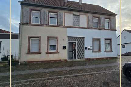 Haus Kandel - 21 Zimmer, 490 m&sup2;, 449.000&euro; | Angebot:26139075