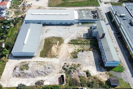 Nahe Dresden & A4 | Für Eigennutzer & Entwickler | Gewerbeareal mit Hallen & Bürogebäude zum Kauf zimmer