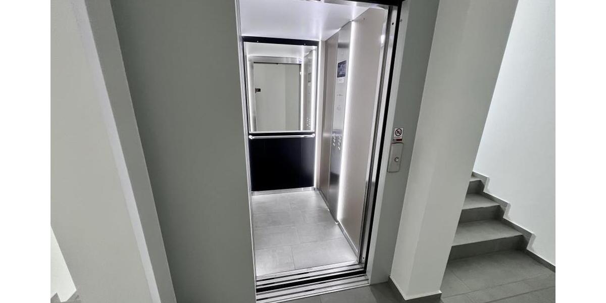 Wohnen mit ALLEN Extras am Geraer Reußpark! 4 Zimmer mit Loggia, Balkon, Aufzug und Tiefgarage! - Etagenwohnung Gera Alt-Bieblach | Angebot:26843941