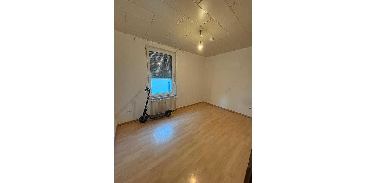 Erdgeschoßwohnung Melle - 5 Zimmer, 120 m&sup2;, 950&euro; | Angebot:26023132