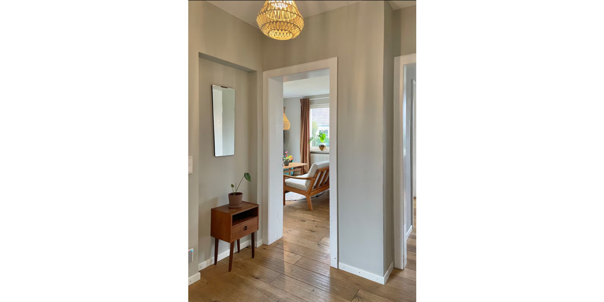 Großzügiges Einfamilienhaus mit Traumgarten und Anliegerwohnung 7 zimmer