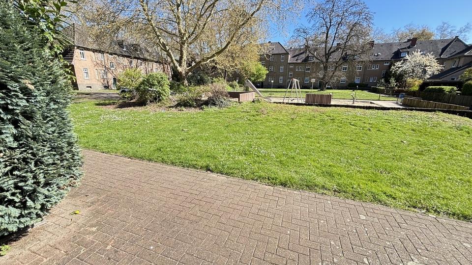Erdgeschoßwohnung Dinslaken Lohberg - 2.5 Zimmer, 52 m&sup2;, 341&euro; | Angebot:26139264