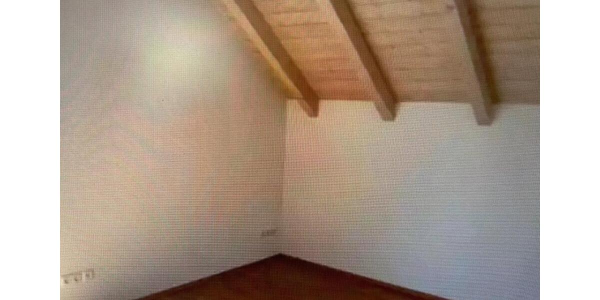 Einfamilienhaus Neumarkt-Sankt Veit Sankt Veit - 9 Zimmer, 240 m&sup2;, 2.400&euro; | Angebot:25233645