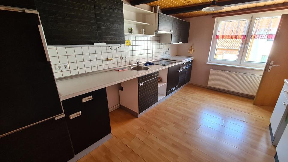 Mehrfamilienhaus, Wohnhaus Ebergötzen - 10 Zimmer, 235 m&sup2;, 195.000&euro; | Angebot:27191927