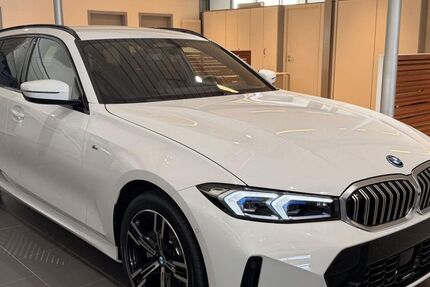 BMW 330 3.990 km 57.490 &euro; Bopfingen 73441