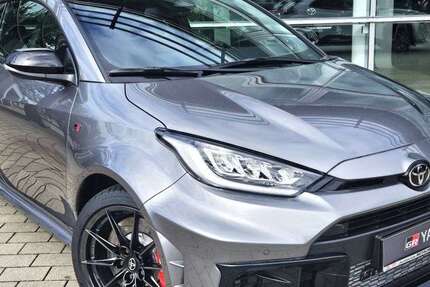 Toyota Yaris 3.900 km 47.990 &euro; Stadtbergen 86391