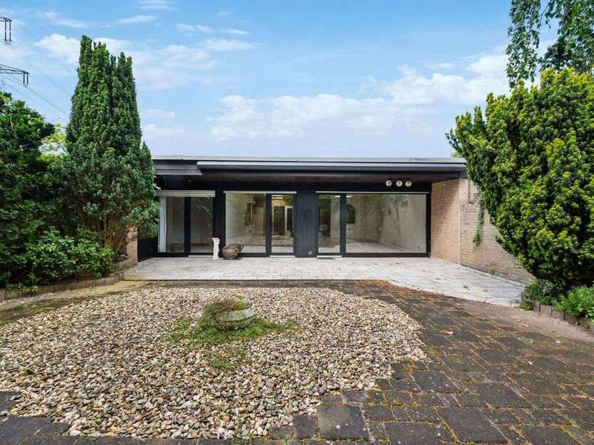 Haus zum Kaufen in Meerbusch 609.000 € 126.25 m²