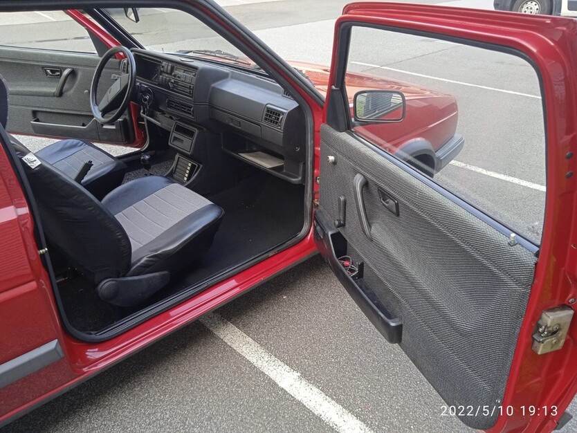 VW Golf II 177.911 km 4.200 € Wuppertal 42275