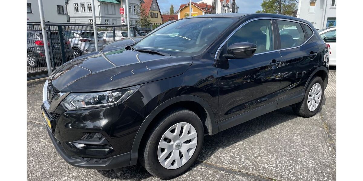 Nissan Qashqai 57.242 km 14.499 &euro; Bergen auf Rügen 18528