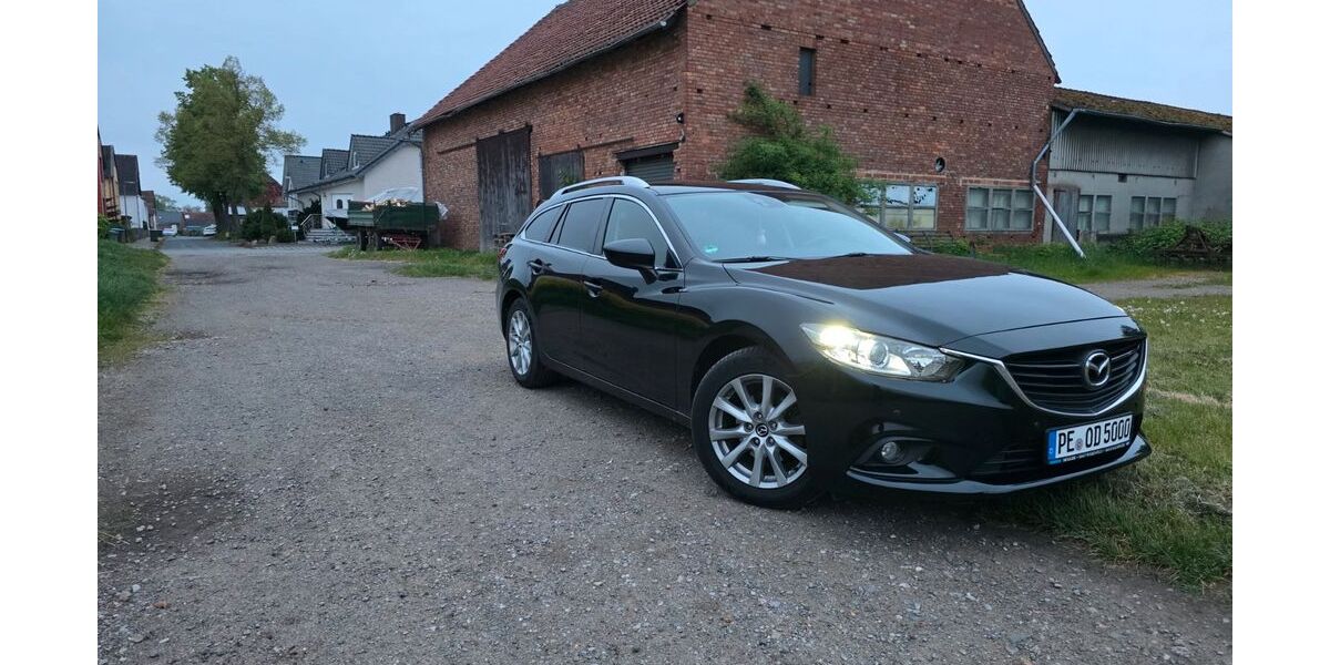 Mazda 6 226.000 km 6.100 &euro; Peine 31224