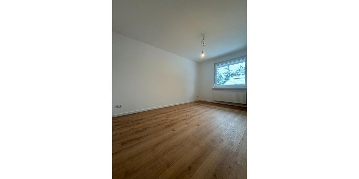 Erdgeschoßwohnung Faßberg - 4 Zimmer, 120 m&sup2;, 1.200&euro; | Angebot:24466650