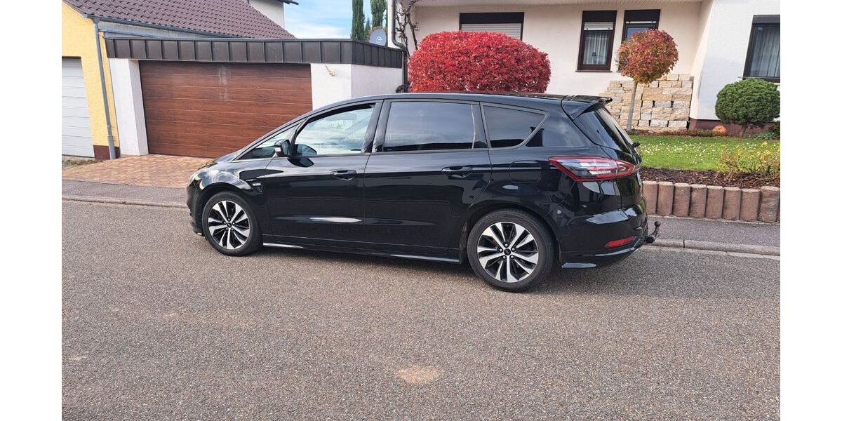 Ford S-Max 216.000 km 12.900 &euro; Bretten-Ruit 75015