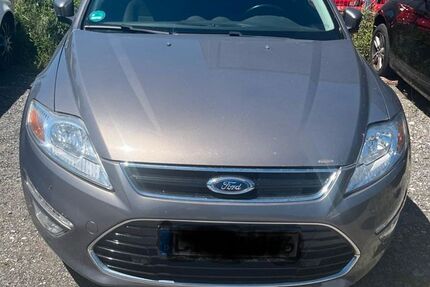 Ford Mondeo 275.000 km 3.300 &euro; Lindau 88131