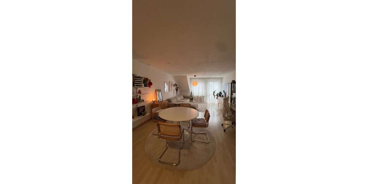 Etagenwohnung Auerbach in der Oberpfalz - 2 Zimmer, 66 m&sup2;, 508&euro; | Angebot:25265236