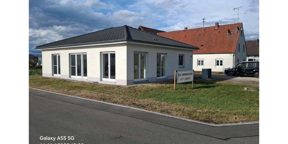 Bungalow Neuburg an der Donau - 3 Zimmer, 97 m&sup2;, 649.500&euro; | Angebot:26670335