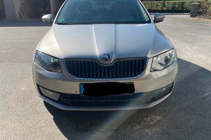 Skoda Octavia 215.729 km 9.000 &euro; Lippstadt 59558