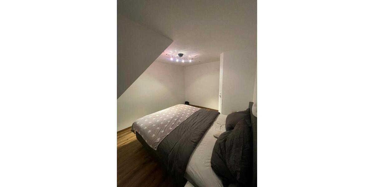 Reihenhaus Schortens - 4 Zimmer, 111 m&sup2;, 1.060&euro; | Angebot:26314755