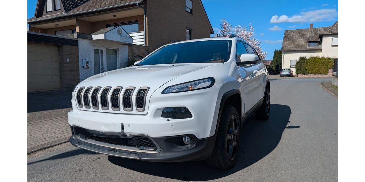 Jeep Cherokee 159.673 km 14.700 &euro; Dissen 49201