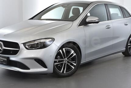 Mercedes-Benz B 180 14.900 km 31.820 &euro; Chemnitz 09120