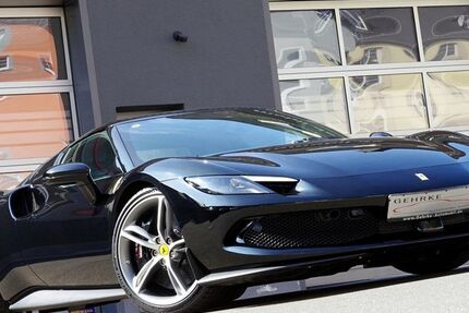 Ferrari 296 GTB 1.450 km 259.850 &euro; Prüm 54595