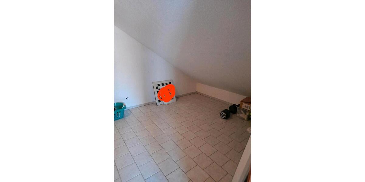 Doppelhaushälfte Waldbröl - 7 Zimmer, 150 m&sup2;, 310.000&euro; | Angebot:26847654