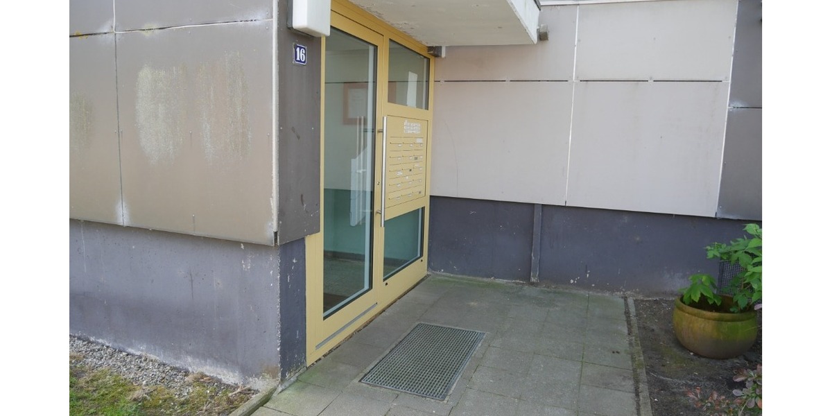 Etagenwohnung in Husum - mietfrei - 2 Zimmer mit Süd-Balkon zu verkaufen! - Etagenwohnung Husum Porrenkroog | Angebot:20934632