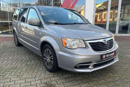 Lancia Voyager