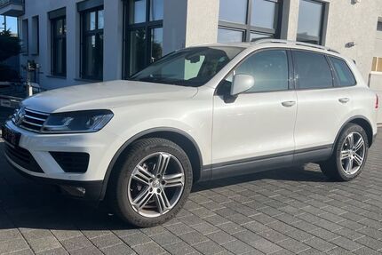 VW Touareg 138.500 km 19.150 &euro; Bad-Friedrichshall 74177
