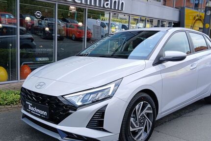 Hyundai i20 2.500 km 26.830 € Herford 32049