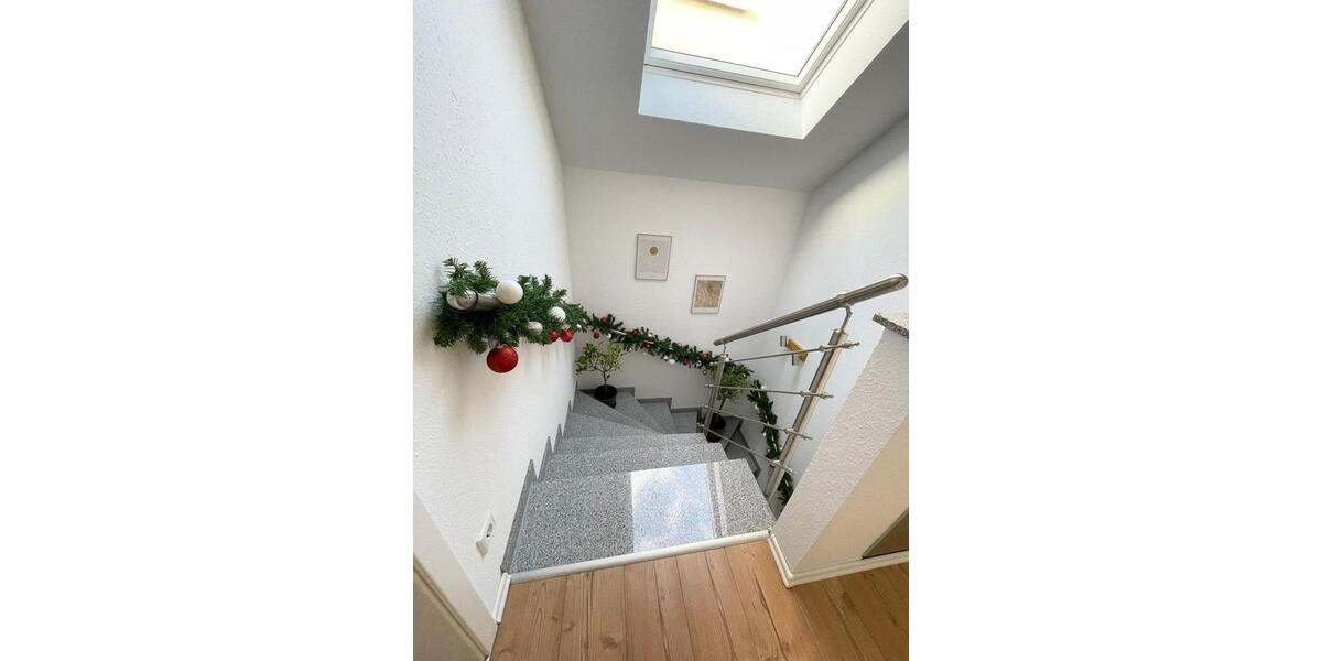 Reihenhaus Nörvenich - 3 Zimmer, 110 m&sup2;, 1.800&euro; | Angebot:25027195