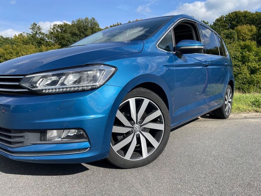 VW Touran 118.500 km 19.800 € Vettelschoß 53560