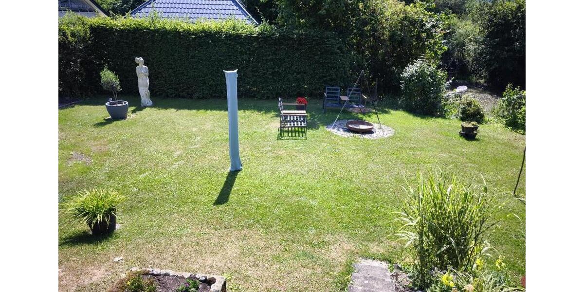Einfamilienhaus Marsberg - 7 Zimmer, 130 m&sup2;, 1.100&euro; | Angebot:27615711