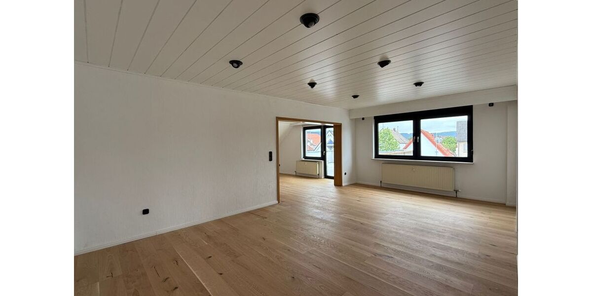 Ruhig & zentral: Helle 5-ZKBF mit Terrasse & Keller Bäder NEU - Etagenwohnung Pfungstadt | Angebot:26553637