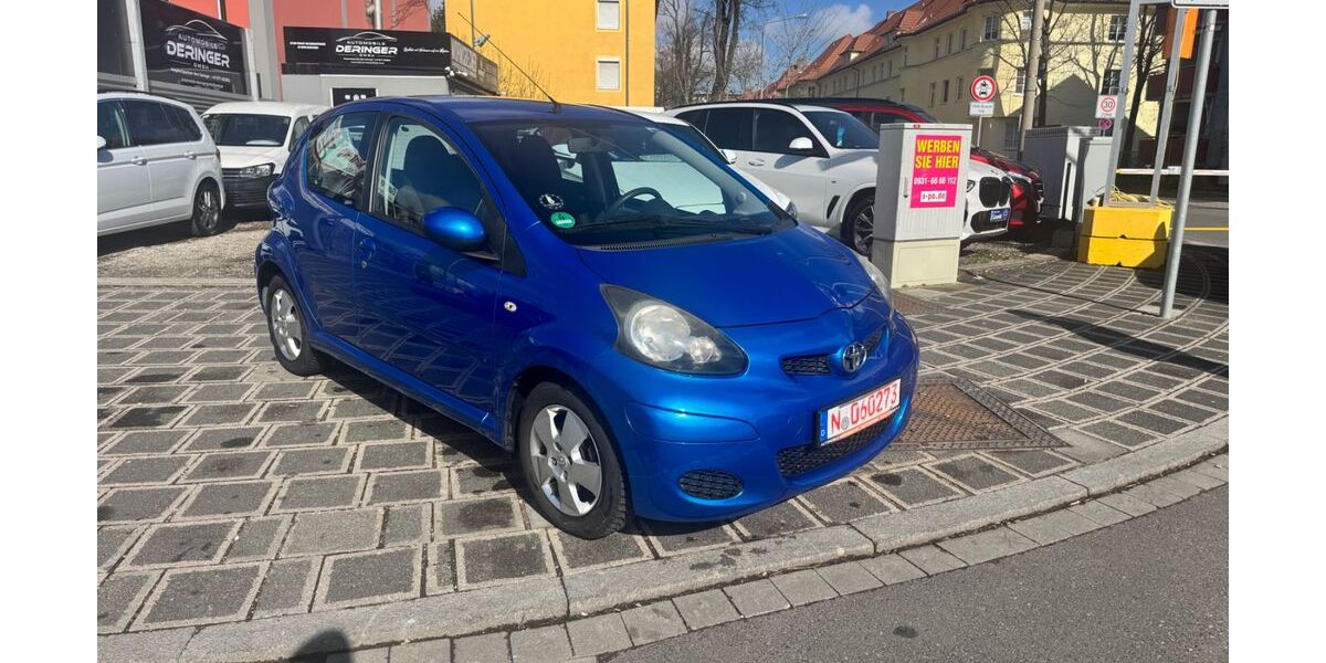 Toyota Aygo (X) 38.000 km 7.950 &euro; Nürnberg 90431