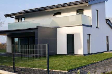 Haus Brunsbüttel - 3 Zimmer, 150 m&sup2;, 483.000&euro; | Angebot:25801263