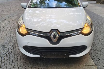 Renault Clio 79.000 km 8.600 &euro; Berlin 10783