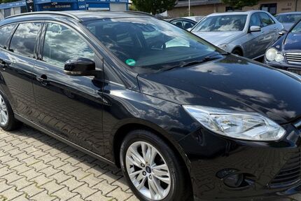 Ford Focus 182.843 km 3.490 € Fuldabrück-Bergshausen 34277
