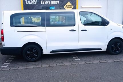 Peugeot Expert 128.235 km 14.900 &euro; frankfurt 65929