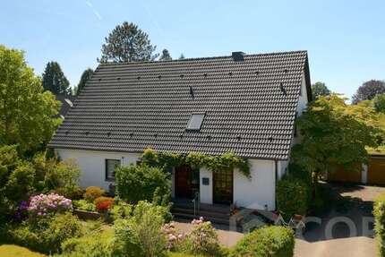 Haus Hamburg / Sasel Sasel - 7 Zimmer, 239 m&sup2;, 998.000&euro; | Angebot:26876558