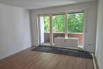 Frisch renovierte 1-Zimmer-Wohnung mit Balkon und Stellplatz - bezugsfertig
