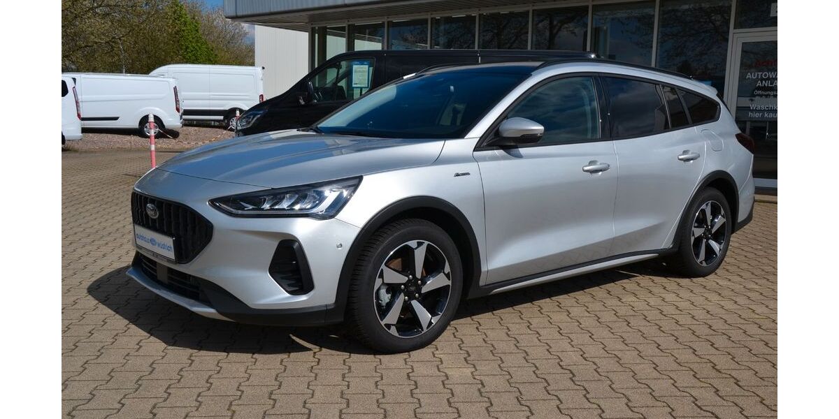 Ford Focus 18.500 km 23.870 &euro; Döbeln 04720