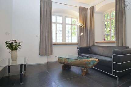 Wohnen auf Zeit in Oestrich-Winkel 1.190 € 2 zimmer