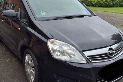 Opel Zafira 178.000 km 3.199 &euro; Ahaus 48683