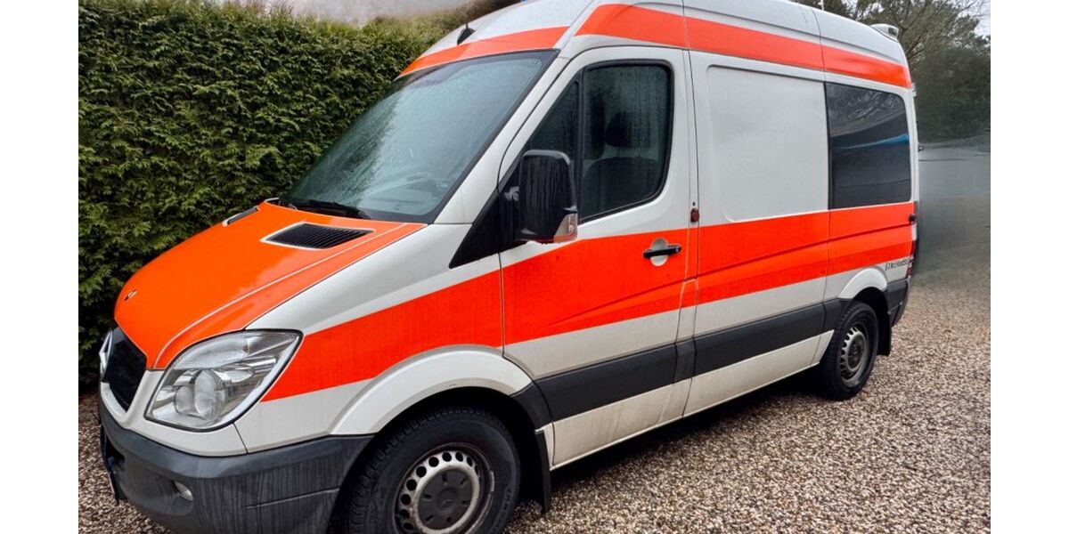 Mercedes-Benz Sprinter 420.890 km 8.990 &euro; Berlin 13581