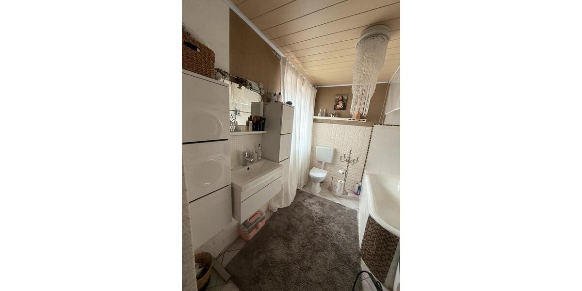 Einfamilienhaus Artern - 5 Zimmer, 270 m&sup2;, 149.000&euro; | Angebot:27097697