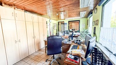 VIELSEITIGE UND FLEXIBLE GEWERBEIMMOBILIE zimmer