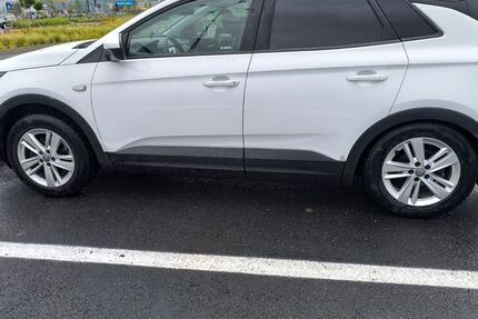 Opel Grandland (X)