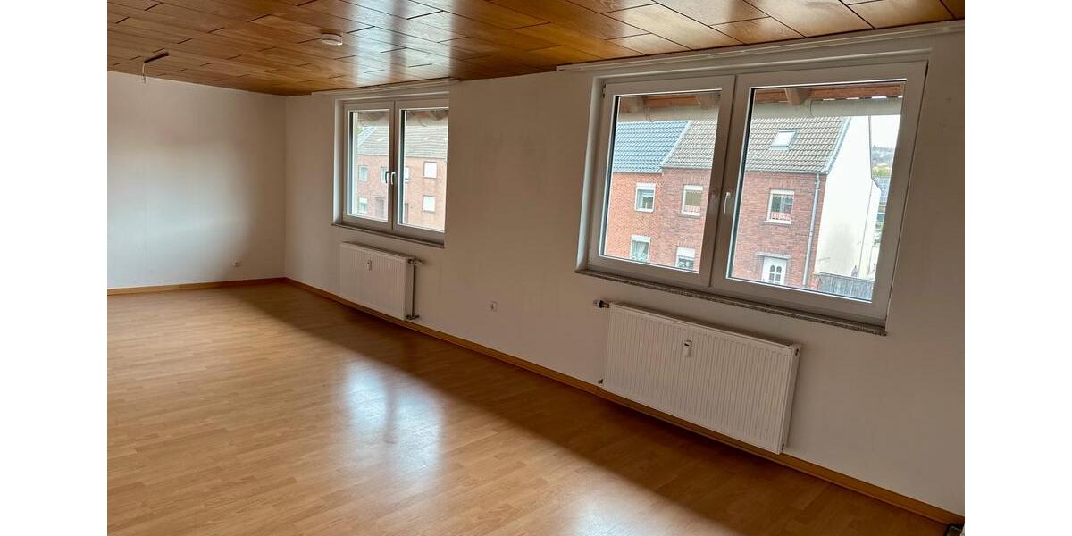Etagenwohnung Niederzier - 3 Zimmer, 70 m&sup2;, 750&euro; | Angebot:25979598