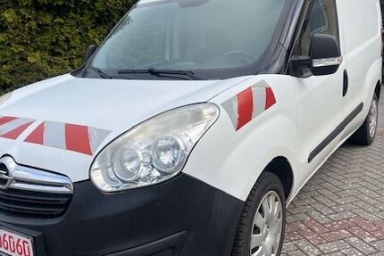 Opel Combo 121.000 km 5.990 &euro; Hemmoor 21745
